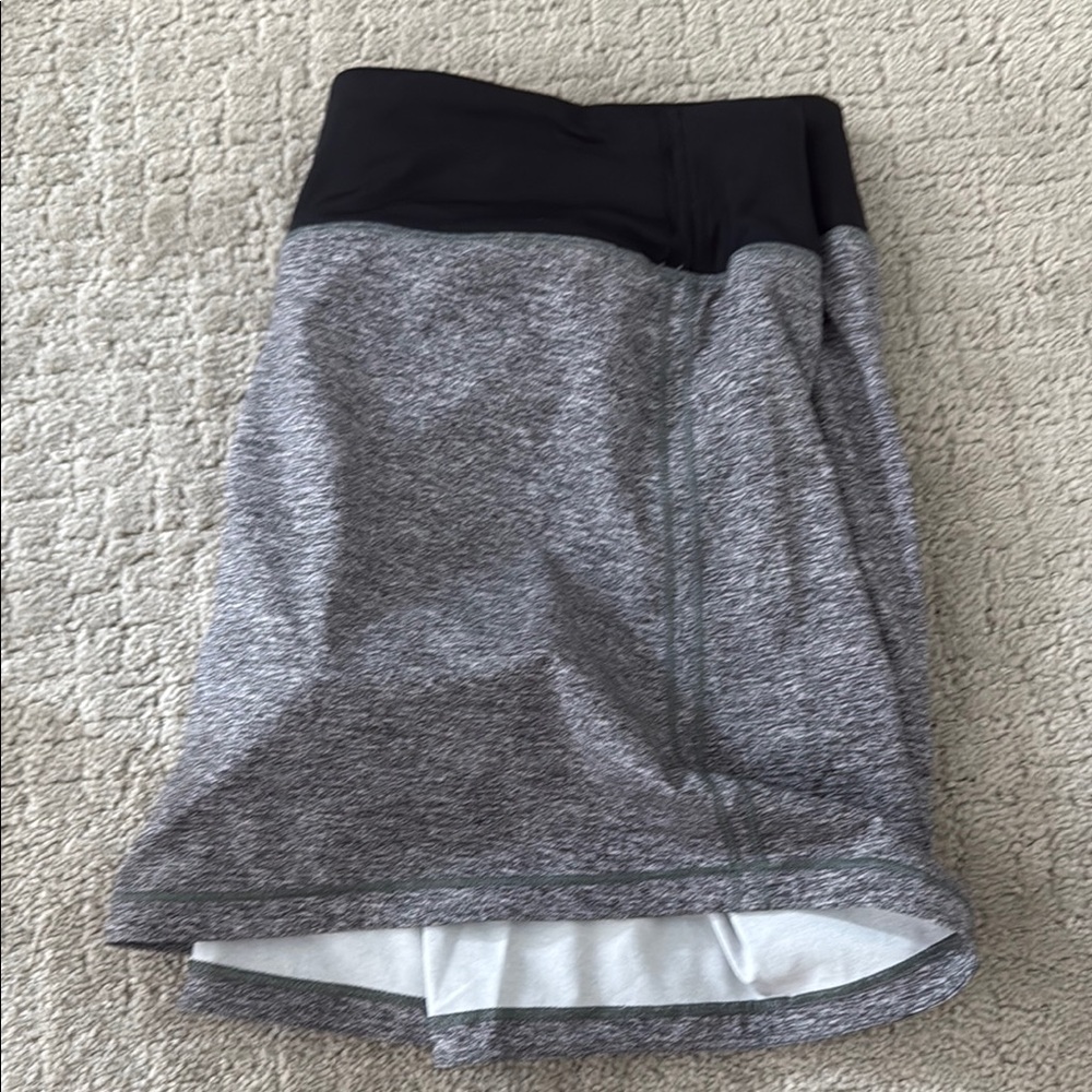 lululemon athletica Black and Gray Skirt